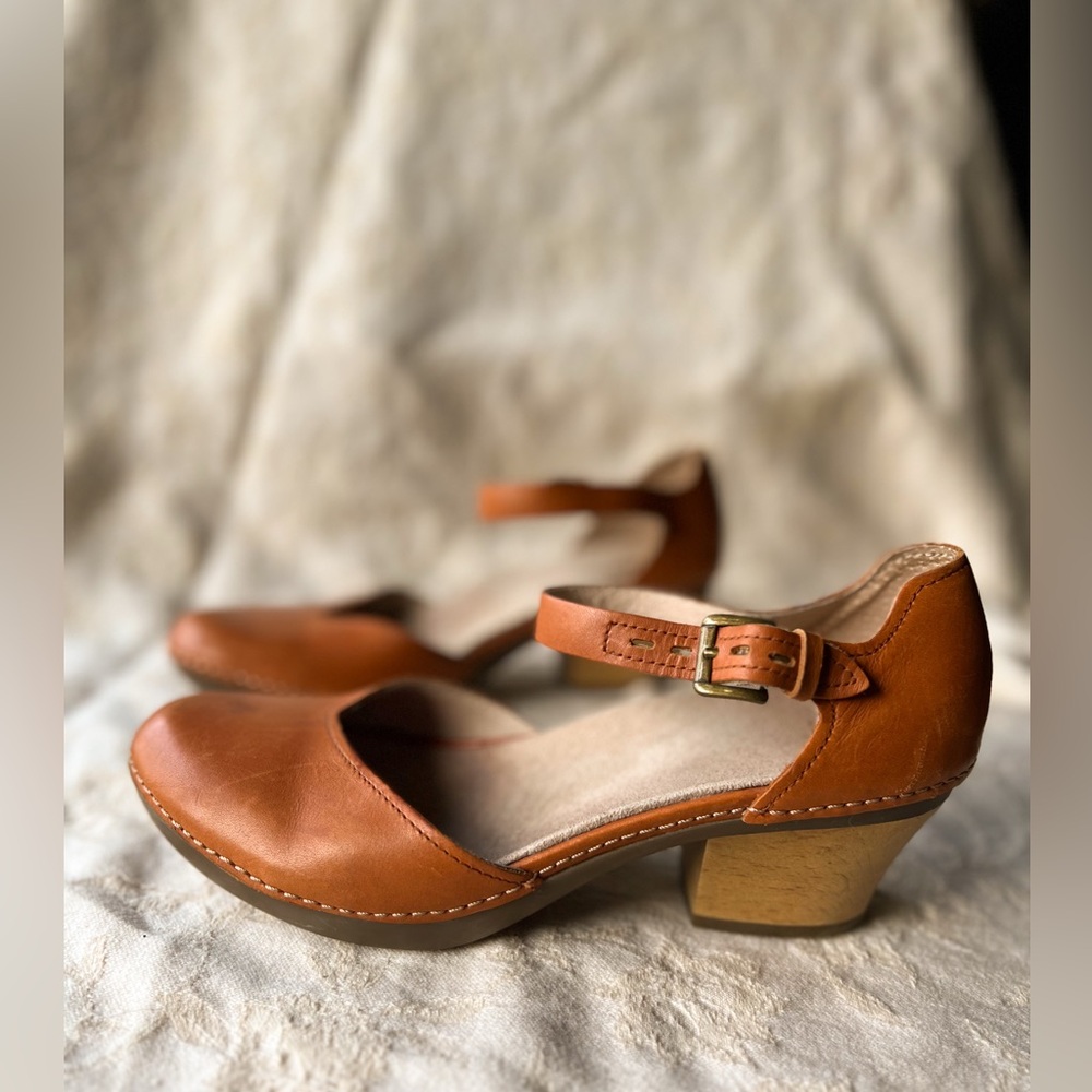 CAMPER Leather Mary Jane Clogs Size 38